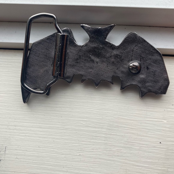Belt buckle🦇 - Picture 2 of 3